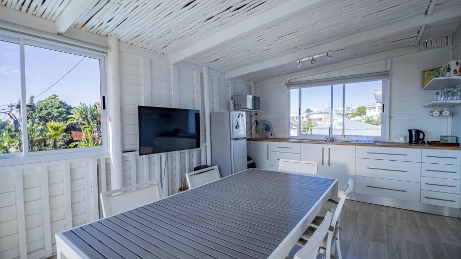 4 Bedroom Property for Sale in Yzerfontein Western Cape